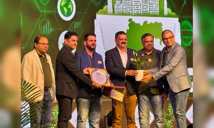 1752503388119_with_bgc